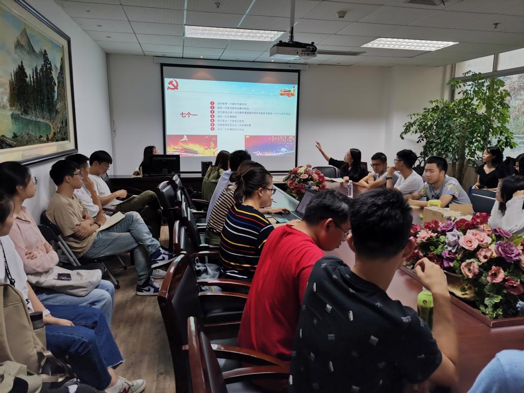 说明: //xiaoyuanwang.macauyhgw.com/__local/C/60/90/BE4F0D17578AFABF1B901C1E78B_3F743DD3_1D9F7.jpg